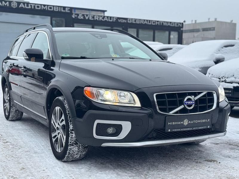 Gebraucht Volvo XC70 Summum 163 PS (119 kW) 2012 Schwarz SUV