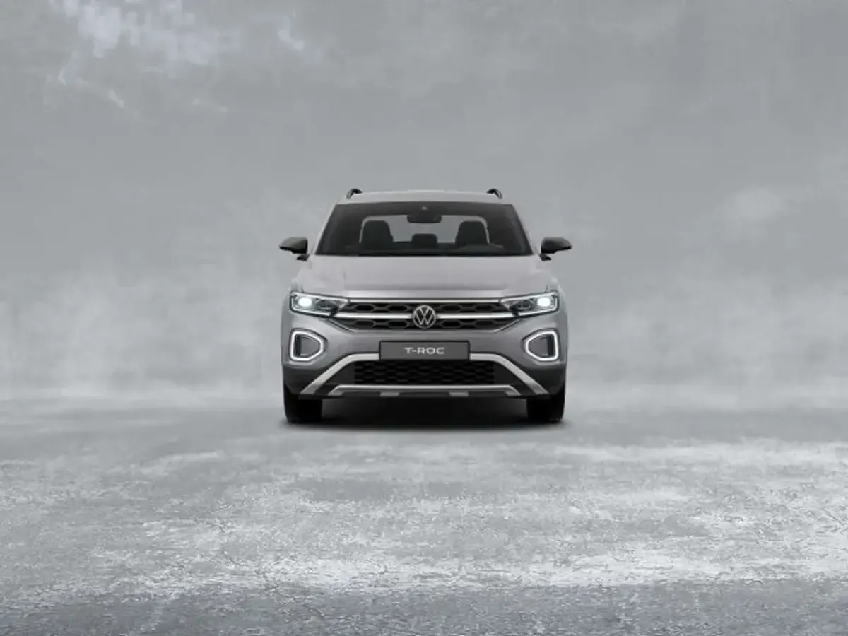 Gebraucht VW T-Roc Move 116 PS (85 kW) 2024 Grau SUV