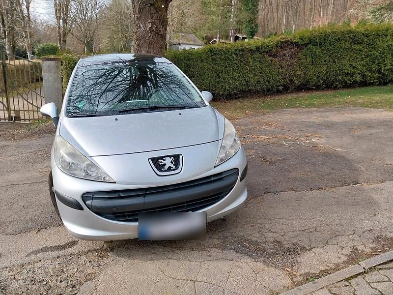 Gebraucht Peugeot 207 90 PS (66 kW) 2009 Silber Kombi