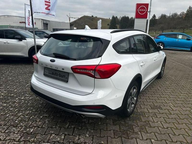 Gebraucht Ford Focus Active 125 PS (91 kW) 2018 Frost weis Kombi