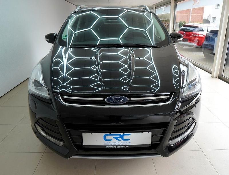 Gebraucht Ford Kuga Titanium 179 PS (131 kW) 2016 Schwarz SUV