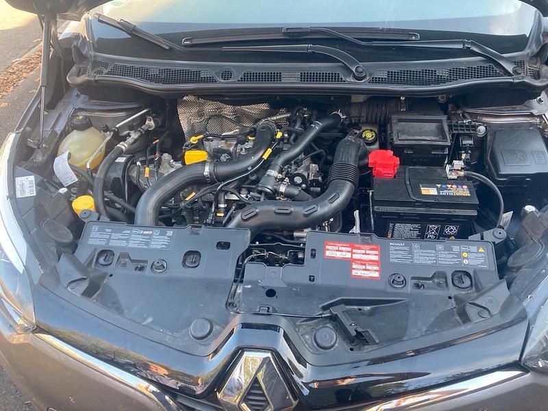 Gebraucht Renault Captur 88 PS (64 kW) 2016 Grau SUV