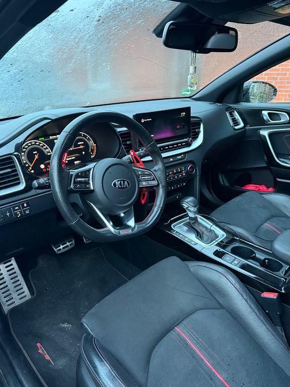 Gebraucht Kia ProCeed GT 204 PS (150 kW) 2019 Grau Kombi