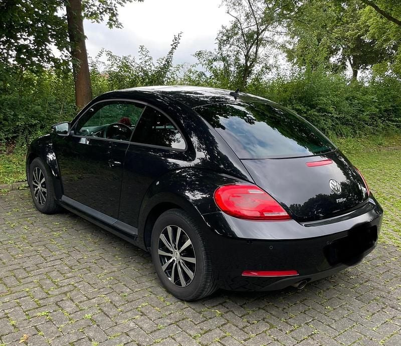 Schwarz Gebraucht 2012 VW Beetle Kleinwagen | 9.350 € (Fairer Preis) - Bild 1/4