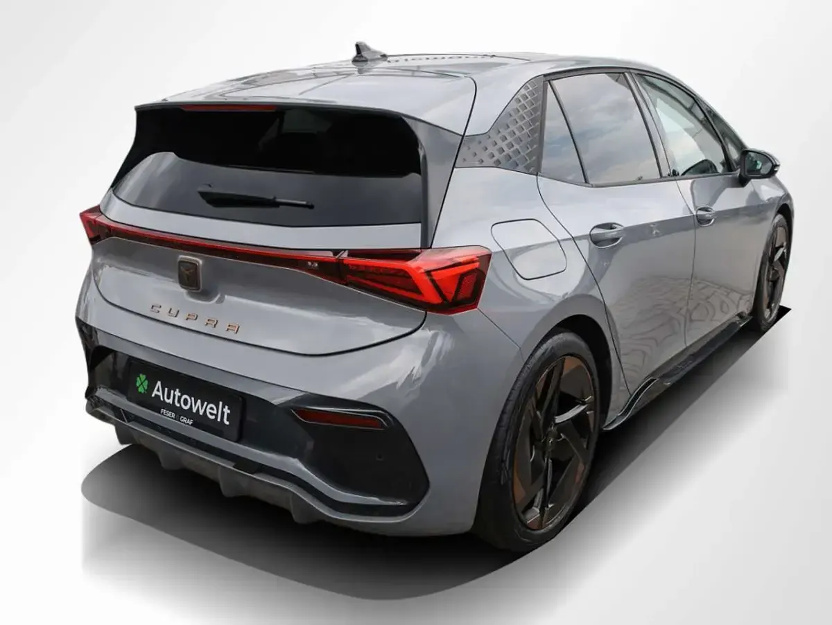 Gebraucht Cupra Born 169 kW (231 PS) 2023 Vaporgrau Kleinwagen
