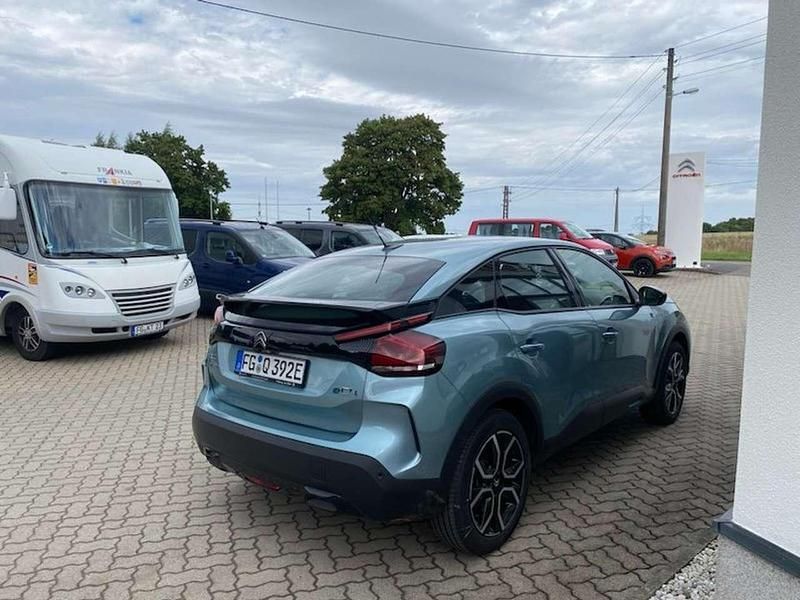 Gebraucht Citroën e-C4 Feel 100 kW (136 PS) 2023 Islandblau Kleinwagen