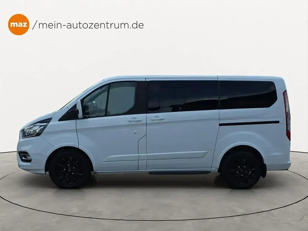 Gebraucht Ford Transit Custom Titanium 170 PS (125 kW) 2018 Weiß Van