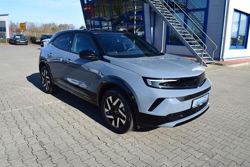 Neu Opel Mokka 131 PS (96 kW) 2026 Grau SUV