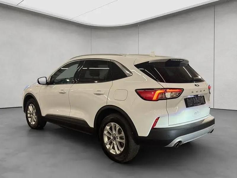 Gebraucht Ford Kuga Titanium 224 PS (164 kW) 2022 Frozen white SUV