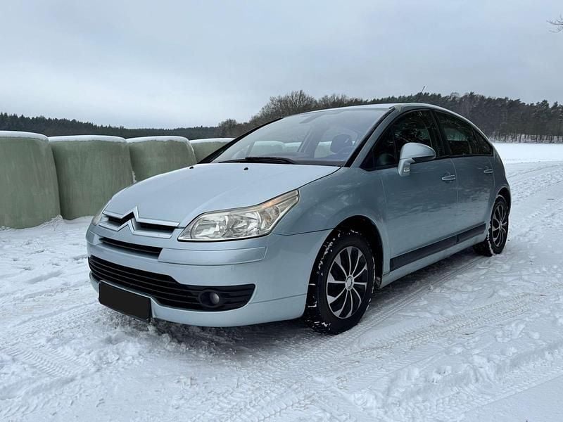 Andere farben Gebraucht 2006 Citroën C4 Limousine | 2.100 € (Guter Preis) - Bild 1/4