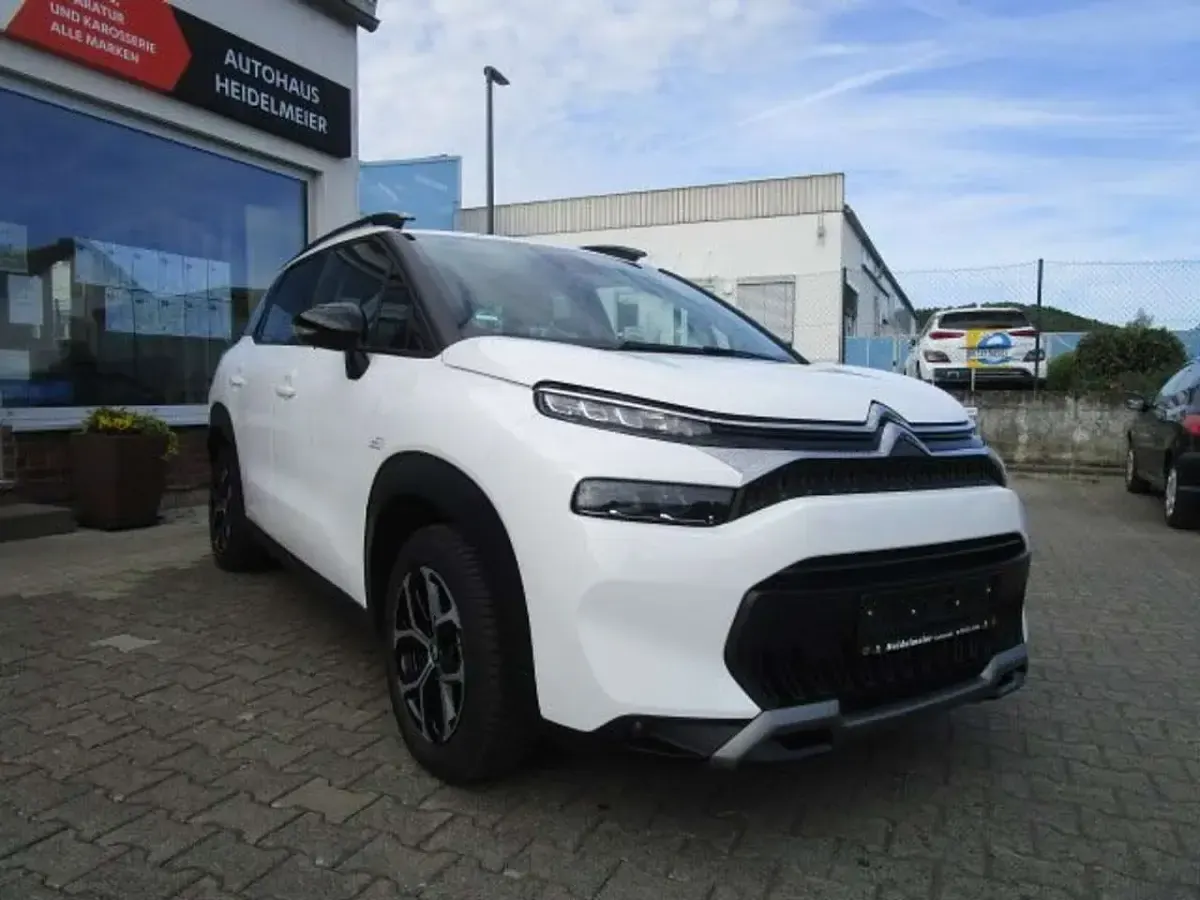 Gebraucht Citroën C3 Aircross Shine 110 PS (80 kW) 2023 Lack weiss banquise SUV