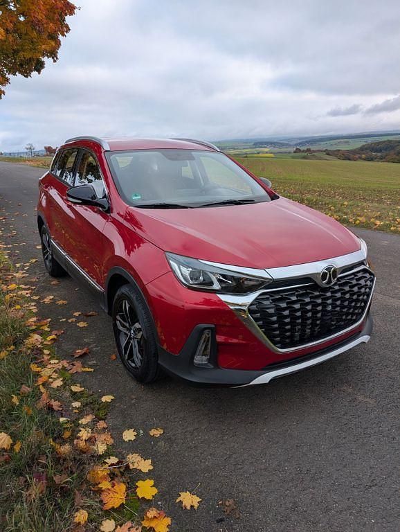 Gebraucht Baic X55 136 PS (100 kW) 2020 Rot SUV