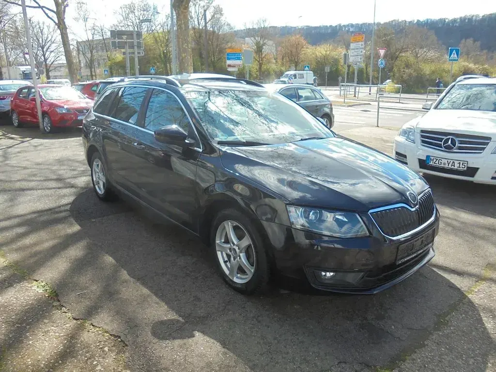 Gebraucht Skoda Octavia Elegance 150 PS (110 kW) 2013 Schwarz Limousine