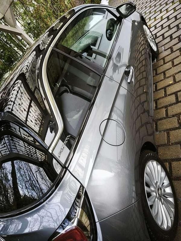 Gebraucht Opel Adam Jam 116 PS (85 kW) 2016 Grau Kleinwagen