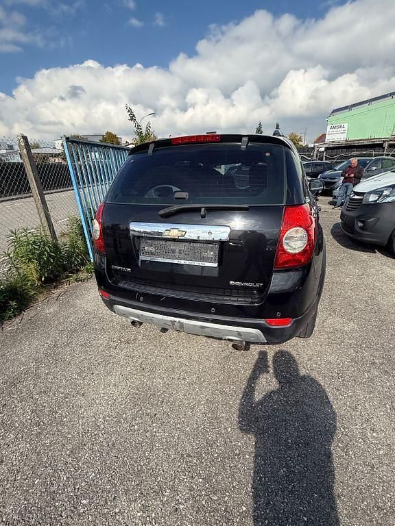 Gebraucht Chevrolet Captiva LT 136 PS (100 kW) 2007 Schwarz SUV
