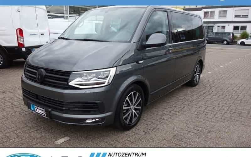 Grau Gebraucht 2019 VW Multivan Generation Six Van | 36.879 € (Etwas zu teuer) - Bild 1/4