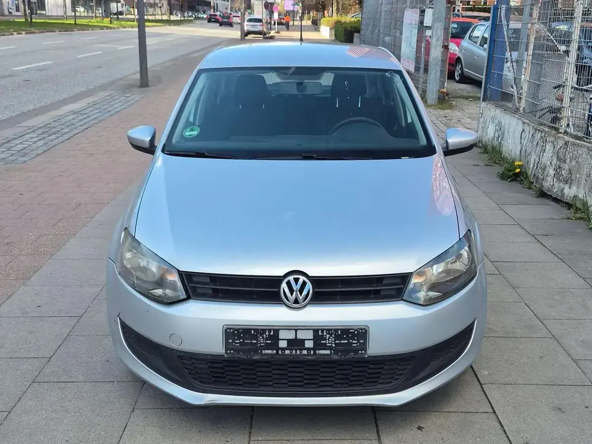 Gebraucht VW Polo Comfortline 105 PS (77 kW) 2010 Grau Kleinwagen
