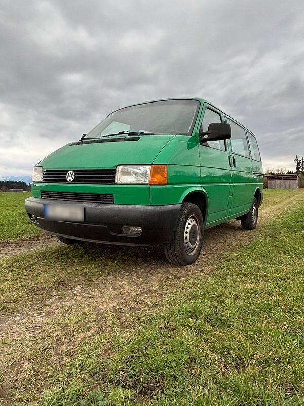 Gebraucht VW Transporter 116 PS (85 kW) 1999 Grün Van