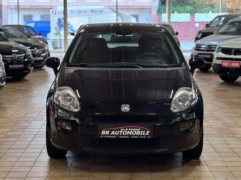 Gebraucht Fiat Punto Pop 69 PS (50 kW) 2015 Schwarz Kleinwagen