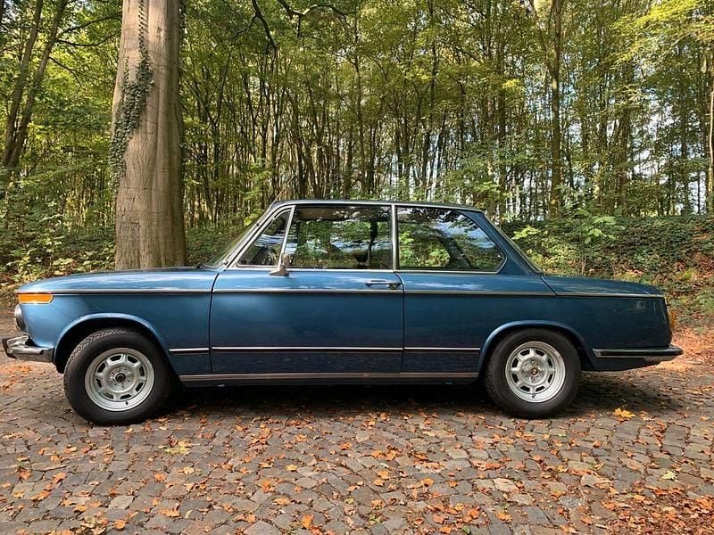 Gebraucht BMW 2002 Basis 101 PS (74 kW) 1974 Blau Limousine