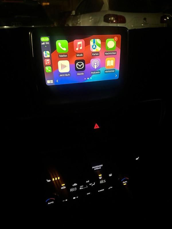 Gebraucht Mazda 3 150 PS (110 kW) 2016 Weiß Limousine