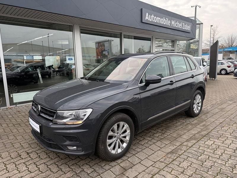 Uranograu Gebraucht 2020 VW Tiguan SUV | 21.990 € (Superpreis) - Bild 1/4