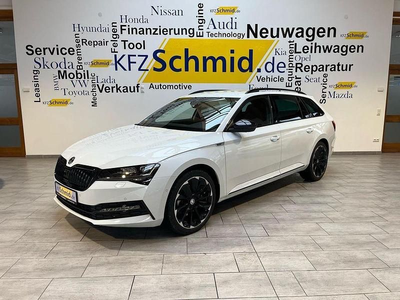 Weiß Gebraucht 2024 Skoda Superb SportLine Kombi | 36.500 € (Fairer Preis) - Bild 1/4