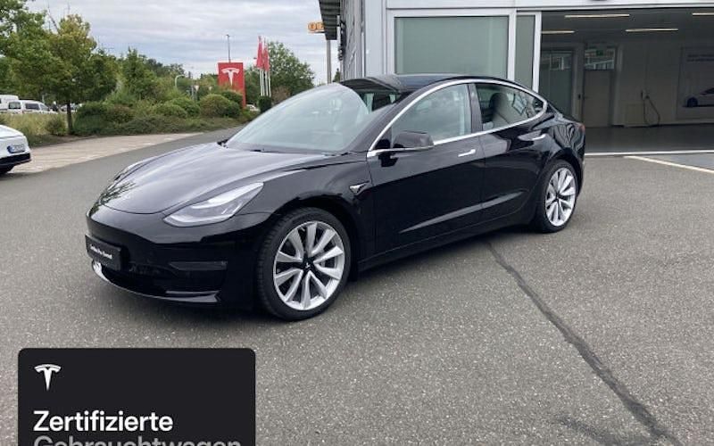 Schwarz Gebraucht 2020 Tesla Model 3 Long Range RWD Limousine | 24.300 € (Etwas zu teuer) - Bild 1/4