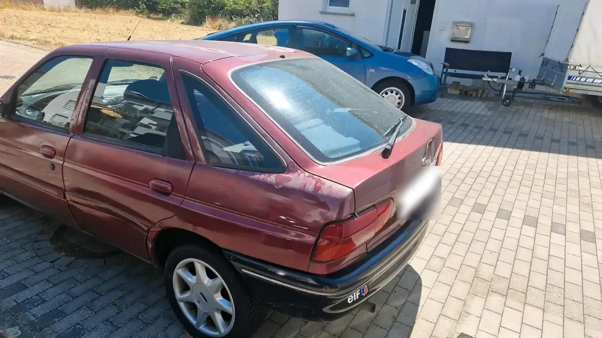 Gebraucht Ford Escort 2000 Rot Limousine
