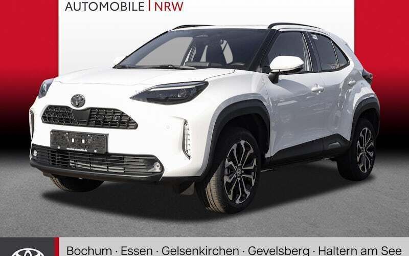 Weiß Neu 2025 Toyota Yaris Cross SUV | 30.789 € - Bild 1/4