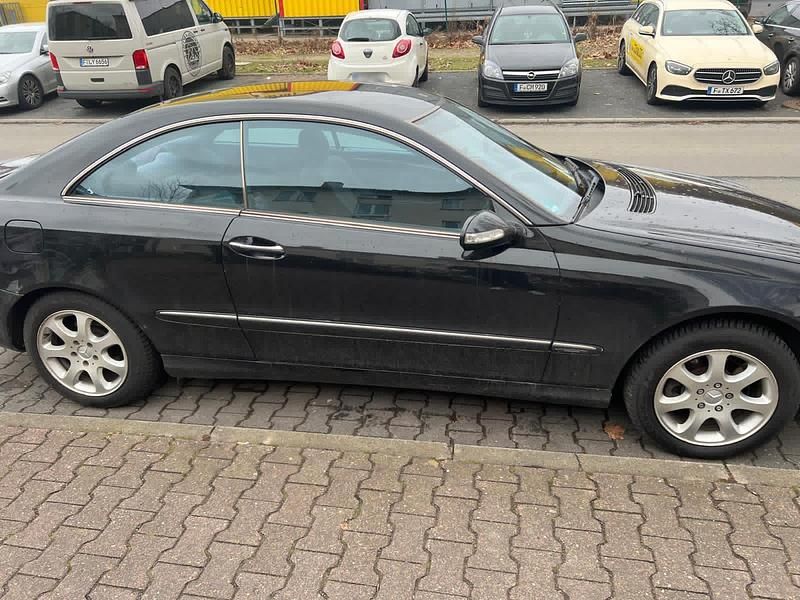 Gebraucht Mercedes CLK320 2004 Schwarz Coupé