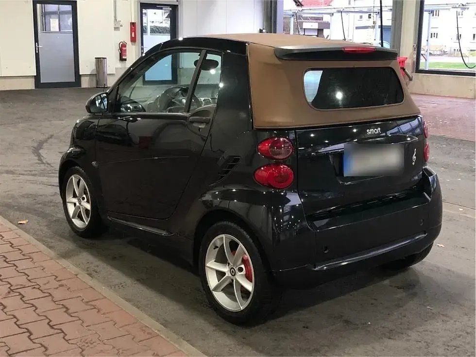 Gebraucht Smart ForTwo Cabrio 71 PS (52 kW) 2007 Schwarz Cabrio