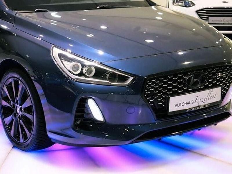 Gebraucht Hyundai i30 N Line 140 PS (102 kW) 2017 Stargazing blue Limousine