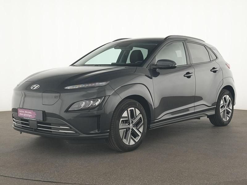 Grau Gebraucht 2023 Hyundai Kona SUV | 24.335 € (Superpreis) - Bild 1/4