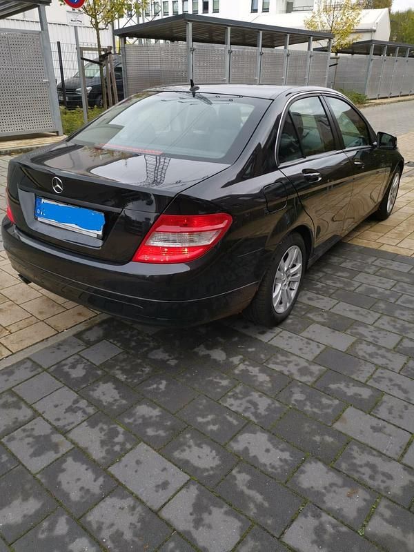Gebraucht Mercedes C200 136 PS (100 kW) 2010 Schwarz Limousine