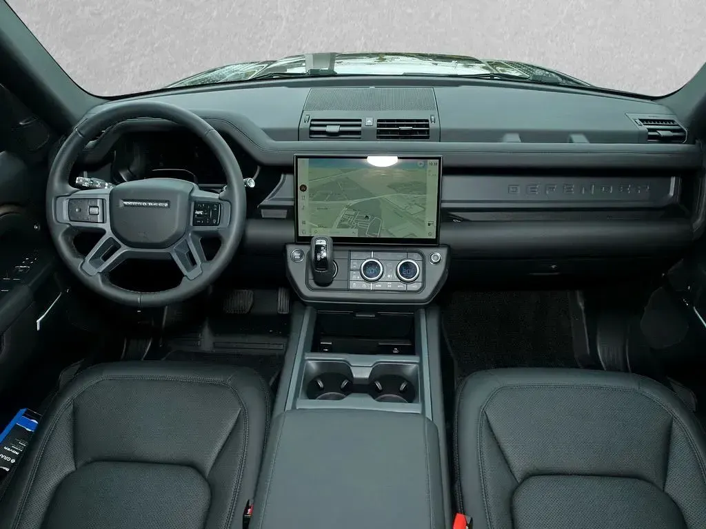 Gebraucht Land Rover Defender SE Dynamic 249 PS (183 kW) 2026 Braun SUV