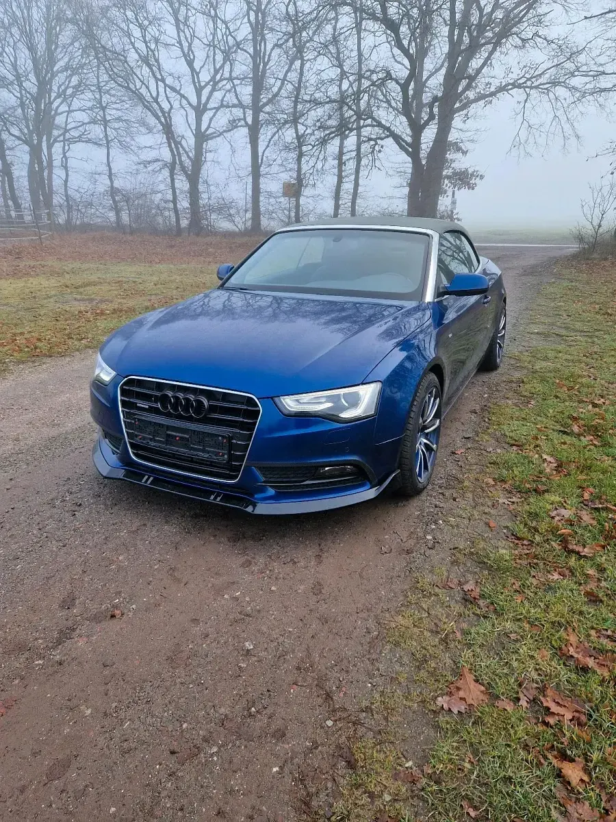 Usata Audi A5 Cabriolet S-Line 245 CV (180 kW) 2013 Blu Cabrio
