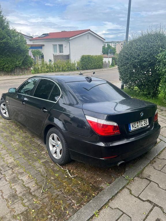 Gebraucht BMW 520 177 PS (130 kW) 2007 Schwarz Limousine