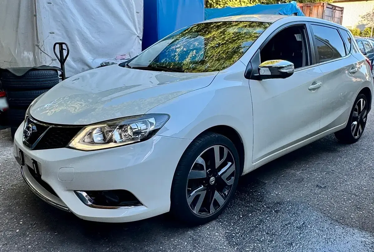 Gebraucht Nissan Pulsar 360º 116 PS (85 kW) 2017 Weiß Kleinwagen