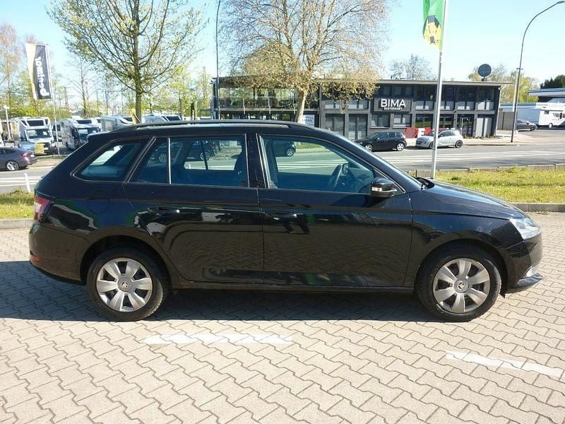 Gebraucht Skoda Fabia Active 75 PS (55 kW) 2019 Schwarz Kombi