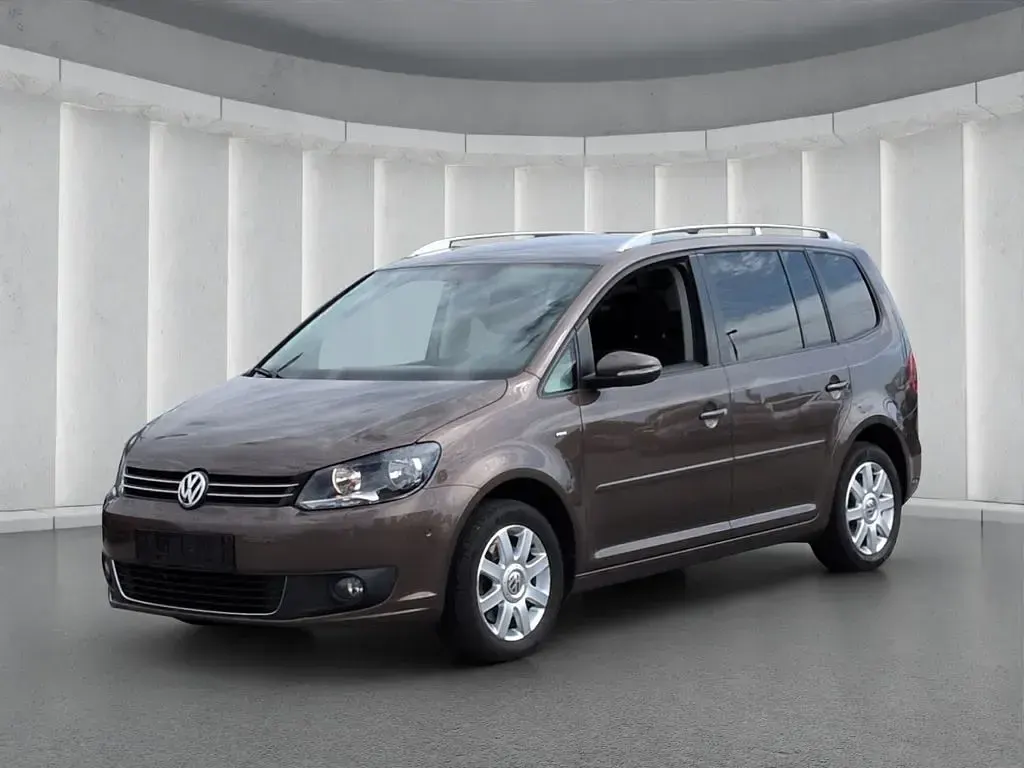 Gebraucht VW Touran Cup 140 PS (102 kW) 2015 Braun Van / Kleinbus