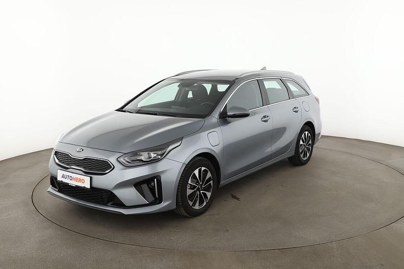 Gebraucht Kia Ceed Vision 60 PS (44 kW) 2021 Grau Kleinwagen