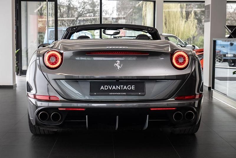 Gebraucht Ferrari California 560 PS (411 kW) 2016 Grau Cabrio