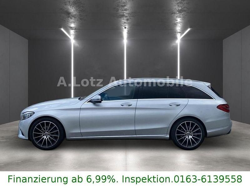 Gebraucht Mercedes C220 194 PS (142 kW) 2018 Silber Kombi