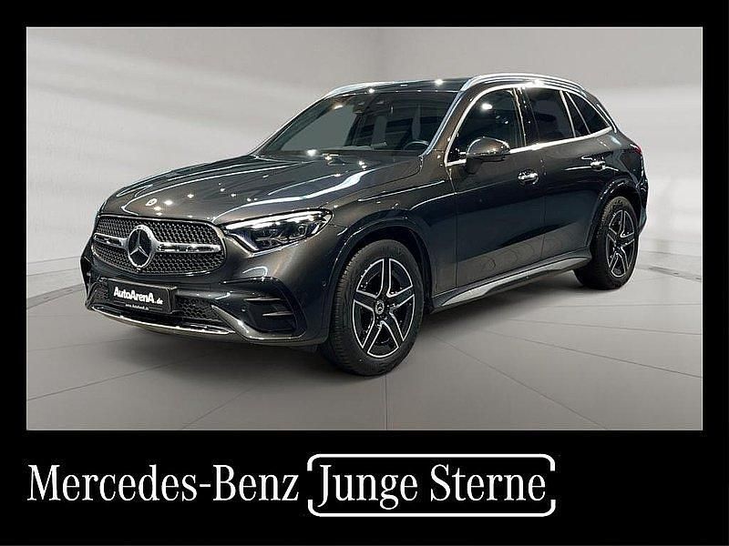 Metalliclack graphitgrau Gebraucht 2023 Mercedes GLC300 AMG SUV | 51.830 € (Guter Preis) - Bild 1/4