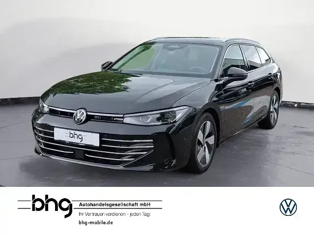 Gebraucht VW Passat Elegance 150 PS (110 kW) 2024 Kombi