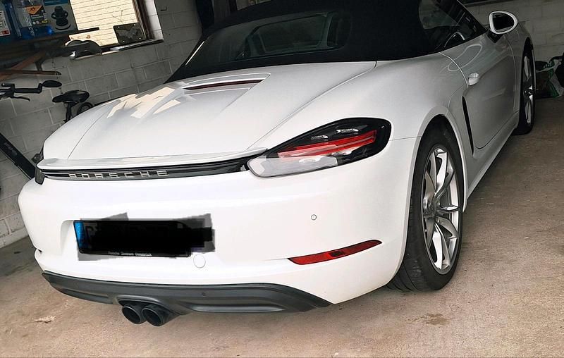 Gebraucht Porsche 718 Boxster 299 PS (219 kW) 2018 Weiß Cabrio
