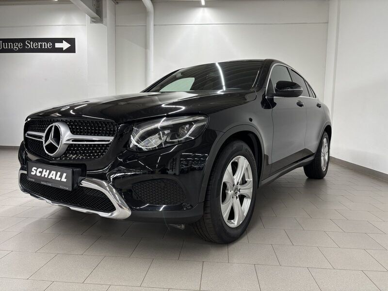 Gebraucht Mercedes GLC220 AMG 194 PS (142 kW) 2019 Schwarz SUV