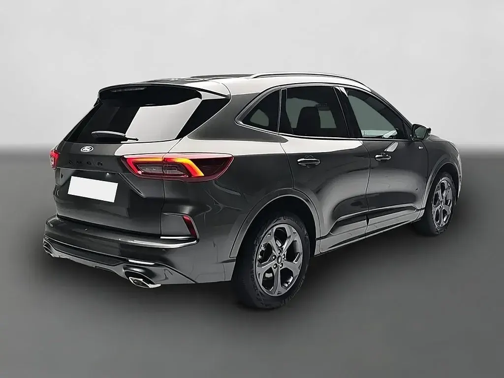 Używany Ford Kuga ST-Line 186 KM (136 kW) 2025 SUV