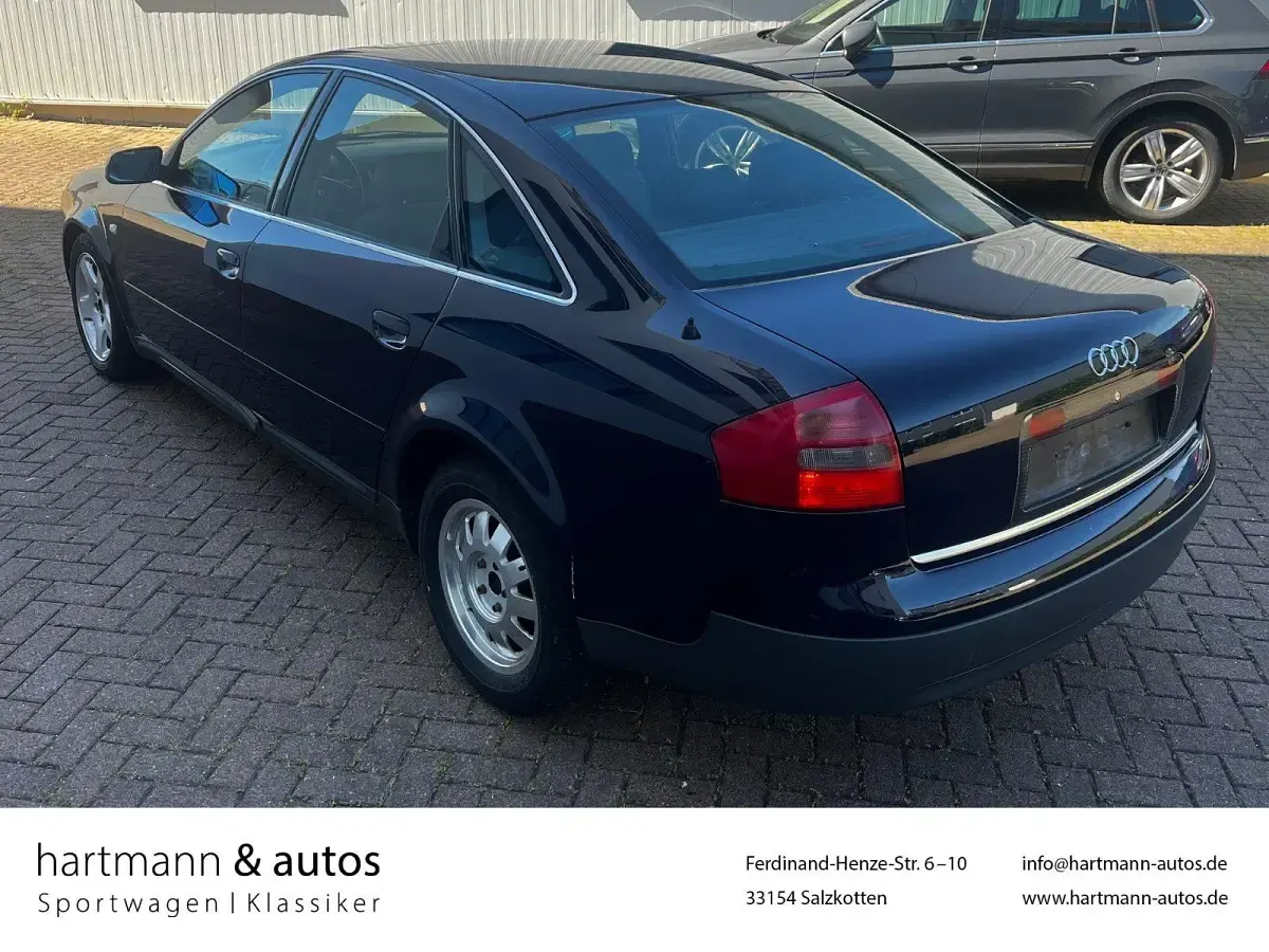 Gebraucht Audi A6 165 PS (121 kW) 1999 Blau Limousine